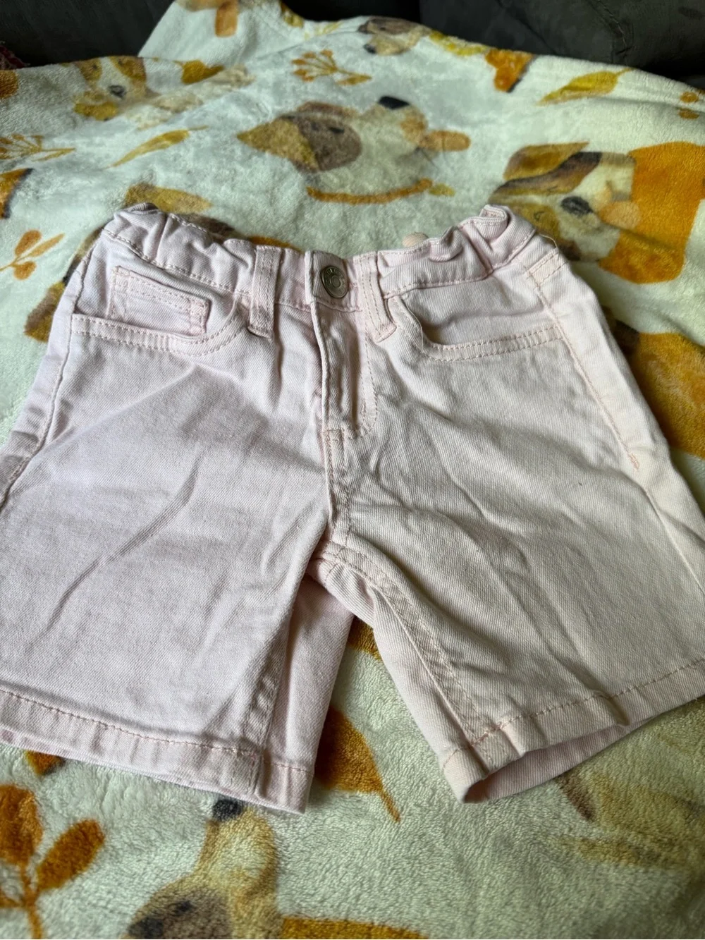 V. Gold Girl Pink Cotton Shorts